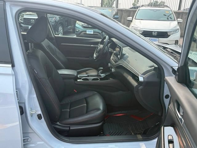Used 2023 Nissan Altima 2.5 SR FWD image 26