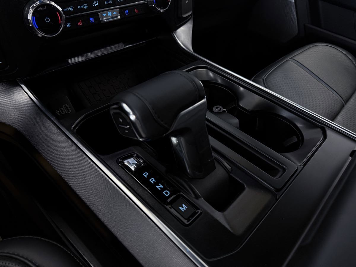 Used 2025 Ford F150 Platinum w/ FX4 Off-Road Package image 52