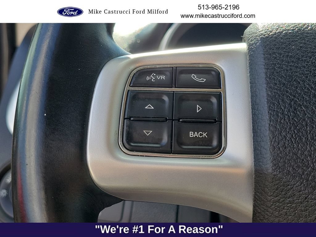 Used 2018 Dodge Journey SE w/ Connectivity Group FWD image 19
