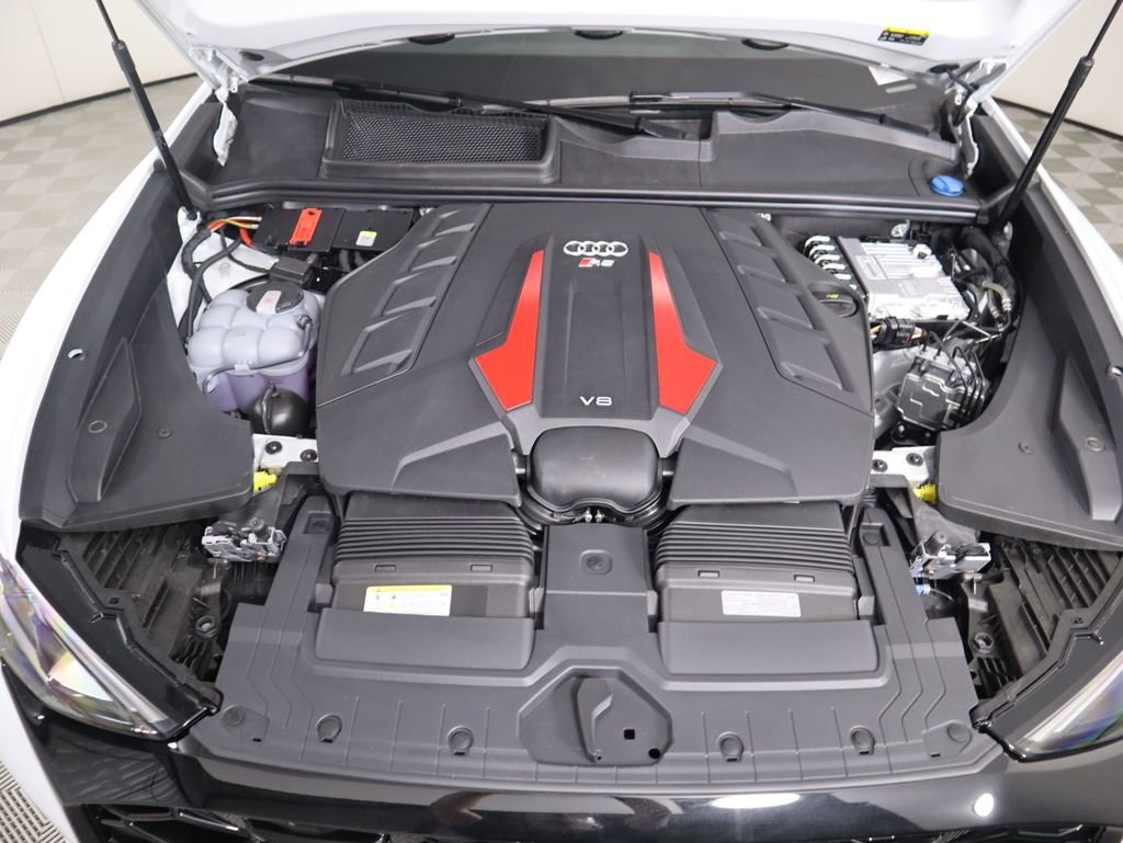 New 2025 Audi RS Q8 performance image 30