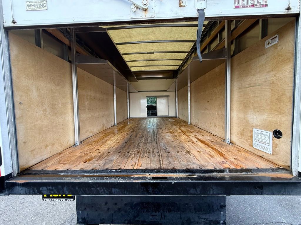 Used 2022 Ford E-450 and Econoline 450 Super Duty w/ Power Windows & Locks Group image 5