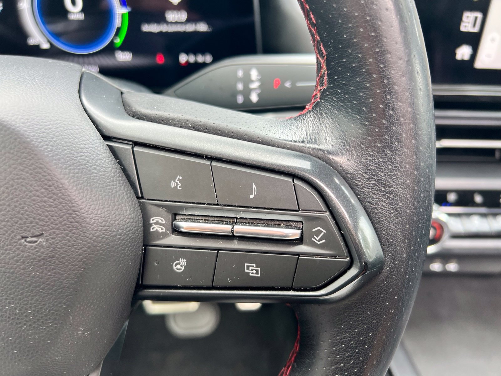 Used 2024 Acura ZDX A-Spec RWD image 40