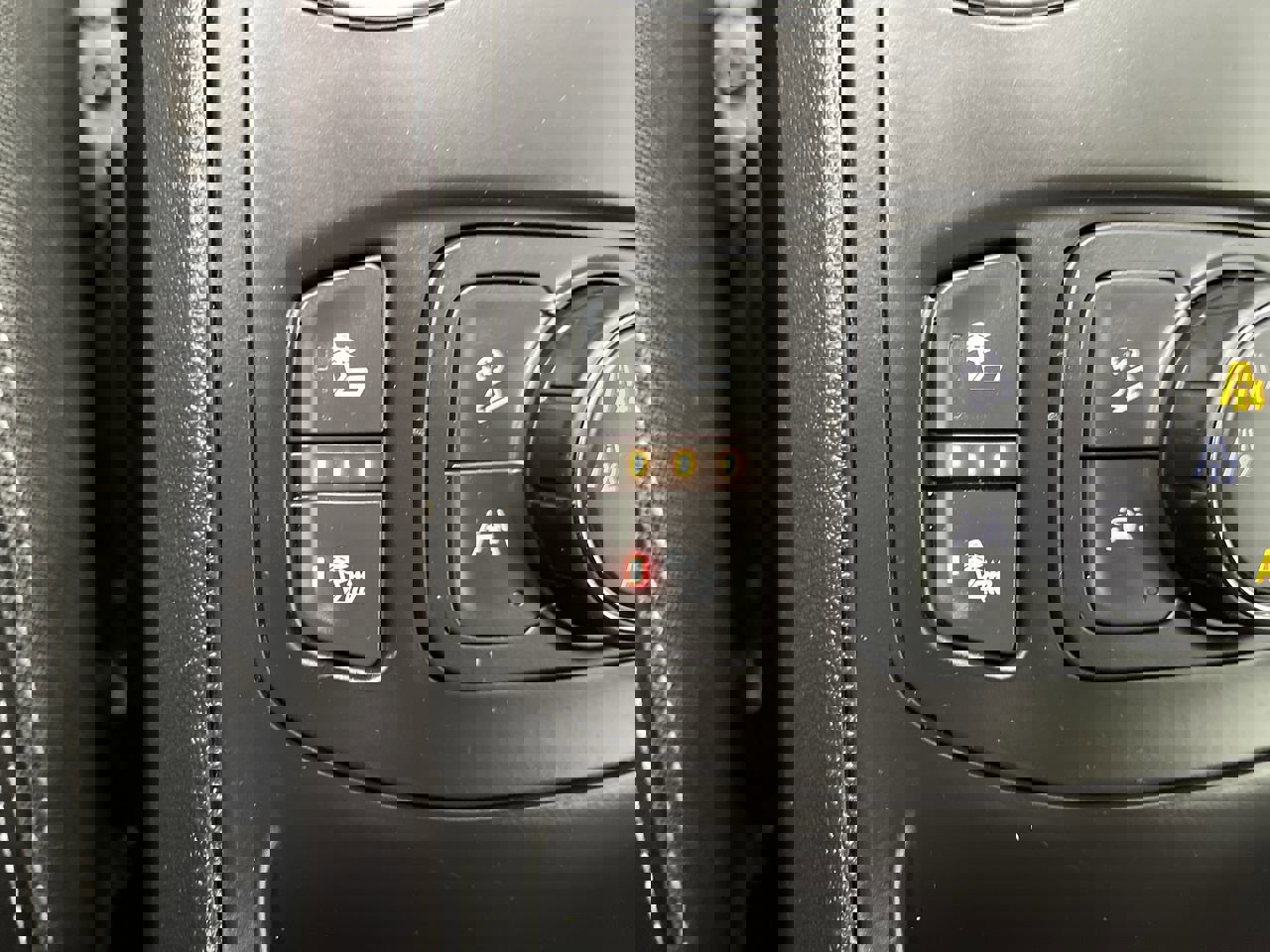 Certified 2024 GMC Terrain SLT image 22