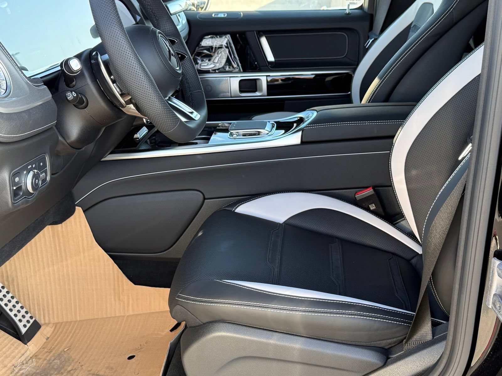 New 2026 Mercedes-Benz G 63 AMG 4MATIC image 17