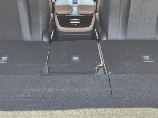 New 2026 Lincoln Navigator Black Label AWD/4WD image 17