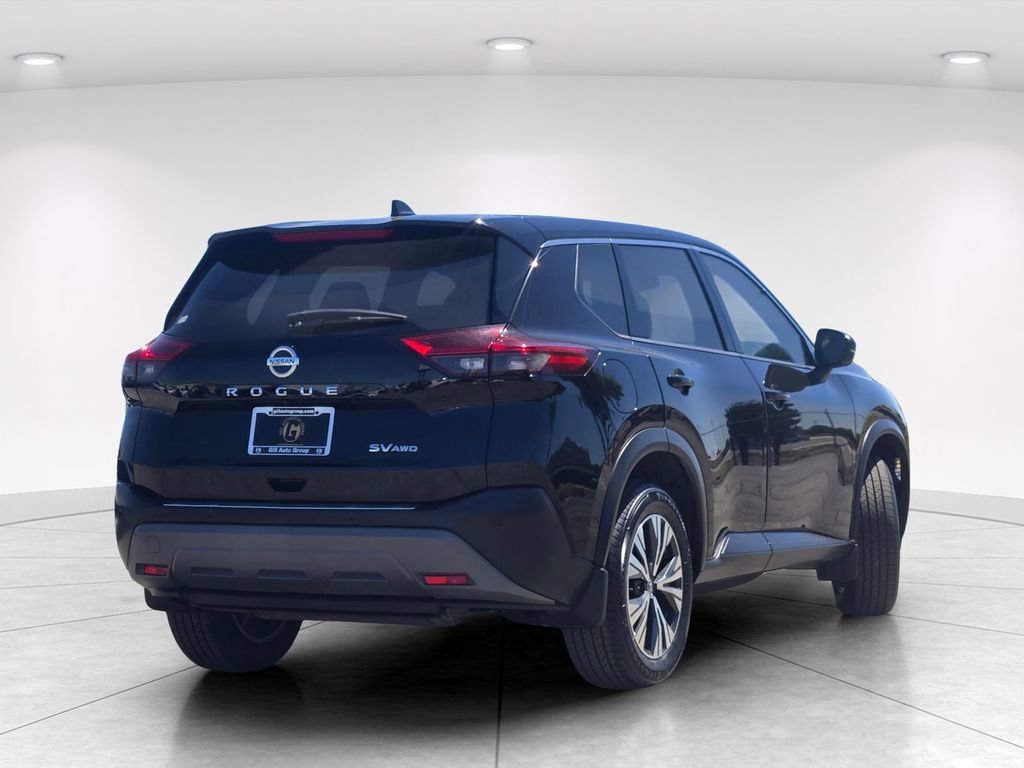 Used 2021 Nissan Rogue SV AWD/4WD image 3