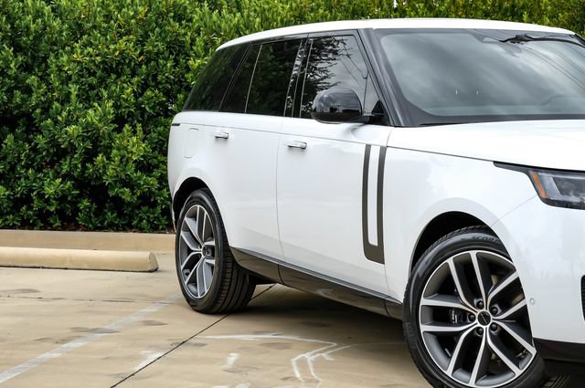 New 2026 Land Rover Range Rover SE AWD/4WD image 8