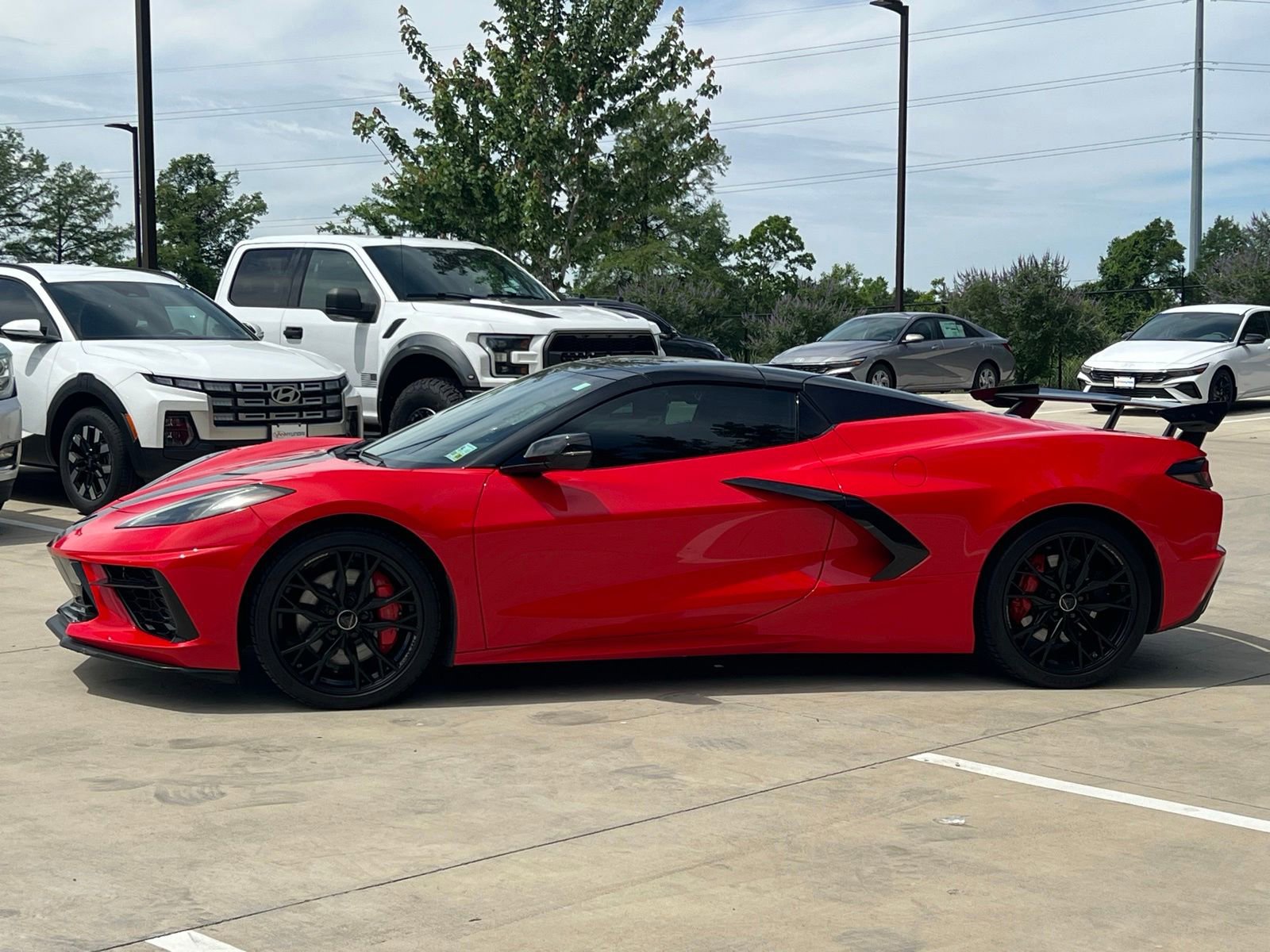 Used 2023 Chevrolet Corvette Stingray Premium Conv w/ Z51 Performance Package RWD image 6
