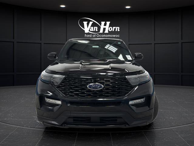 Used 2022 Ford Explorer ST-Line AWD/4WD image 2
