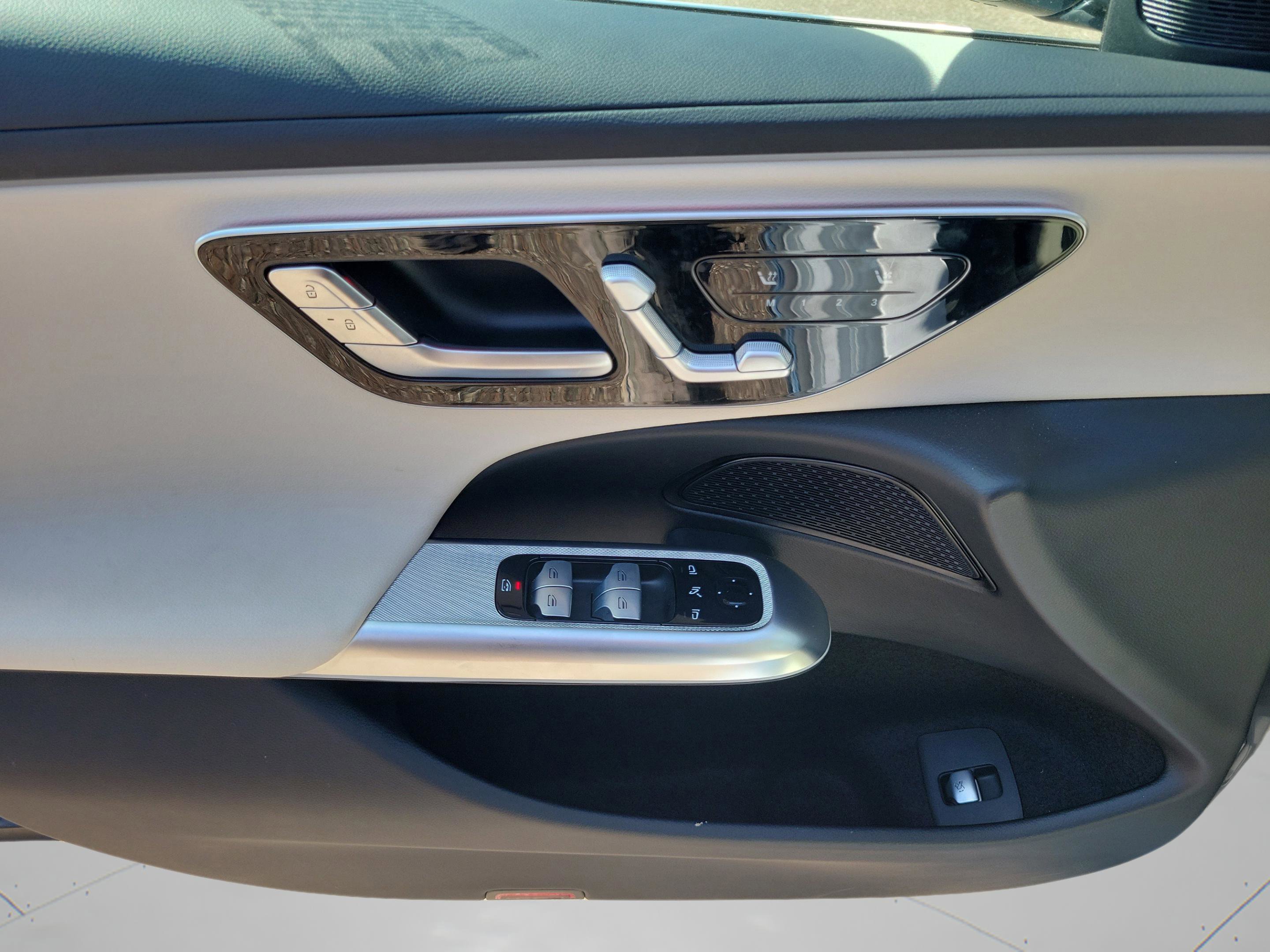 Certified 2025 Mercedes-Benz E 350 Sedan image 28