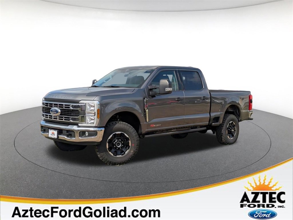 New 2025 Ford F350 XLT w/ Tremor Off-Road Package