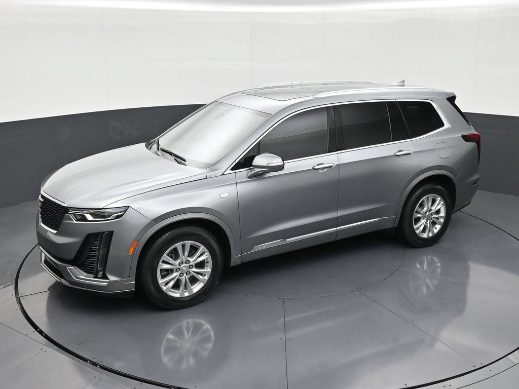 Certified 2024 Cadillac XT6 Luxury FWD image 16