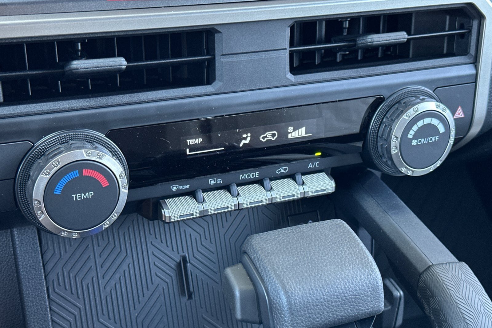 Certified 2026 Toyota 4Runner SR5 AWD/4WD image 20