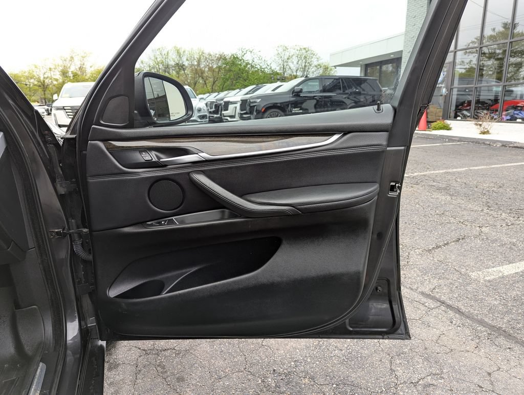 Used 2014 BMW X5 xDrive35i AWD/4WD image 33