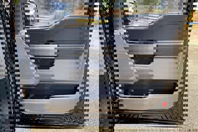 Used 2022 Ford F150 XLT w/ Trailer Tow Package image 23