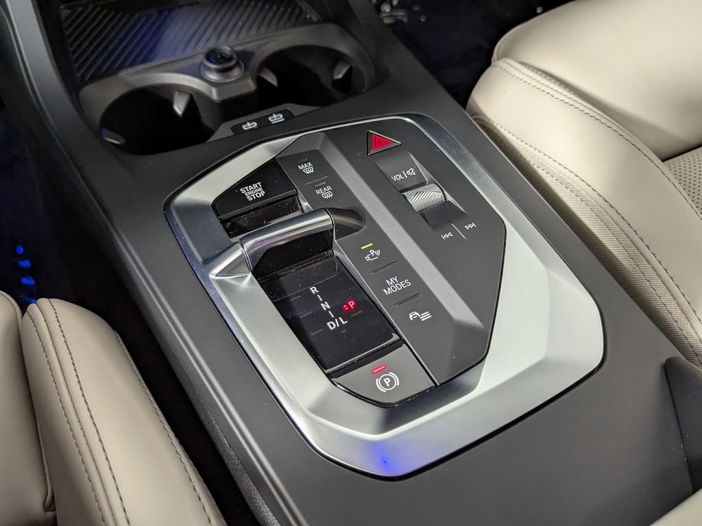 Used 2025 BMW 228i xDrive AWD/4WD image 38