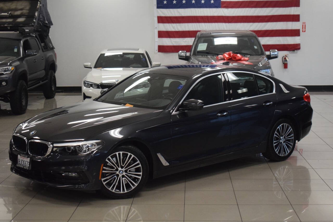 Used 2018 BMW 540i RWD image 15
