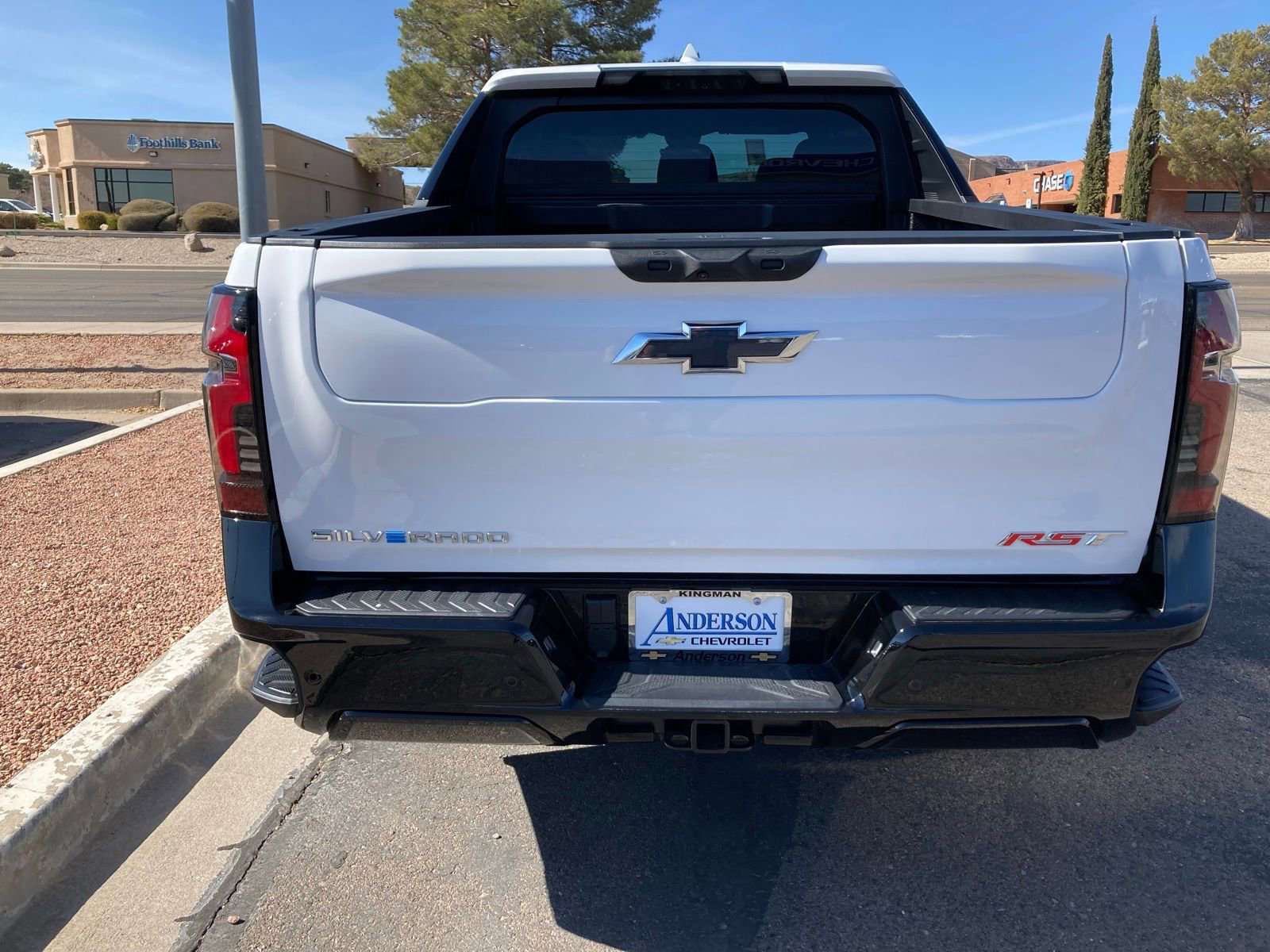 New 2025 Chevrolet Silverado EV RST image 9