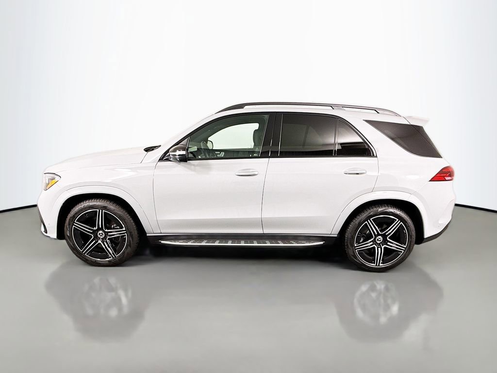 Used 2025 Mercedes-Benz GLE 450 GLE 450 w/ AMG Line Exterior image 4