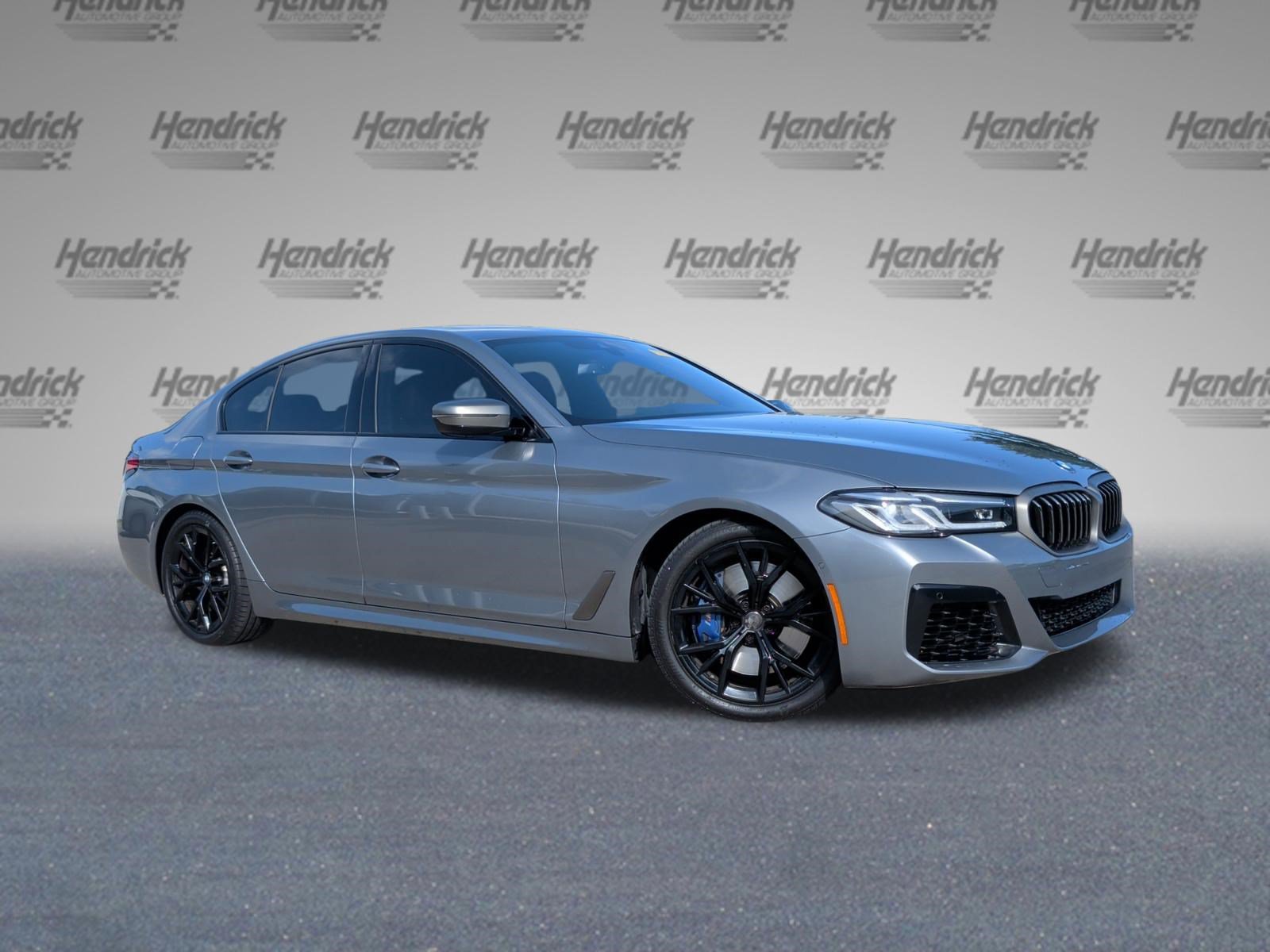 Used 2023 BMW M550i xDrive w/ Executive Package AWD/4WD image 2