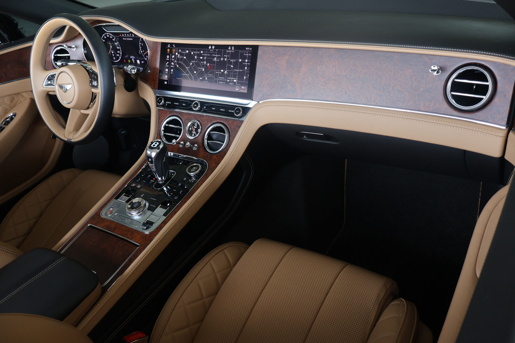 Used 2022 Bentley Continental GT AWD/4WD image 29