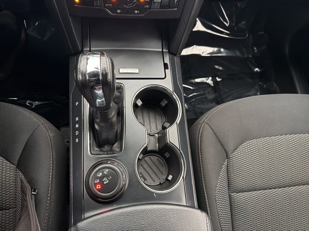 Certified 2018 Ford Explorer XLT w/ Equipment Group 201A image 26