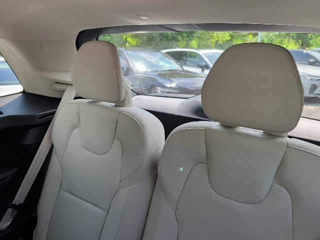 Used 2023 Volvo XC90 B6 Plus w/ Protection Package Premier AWD/4WD image 26