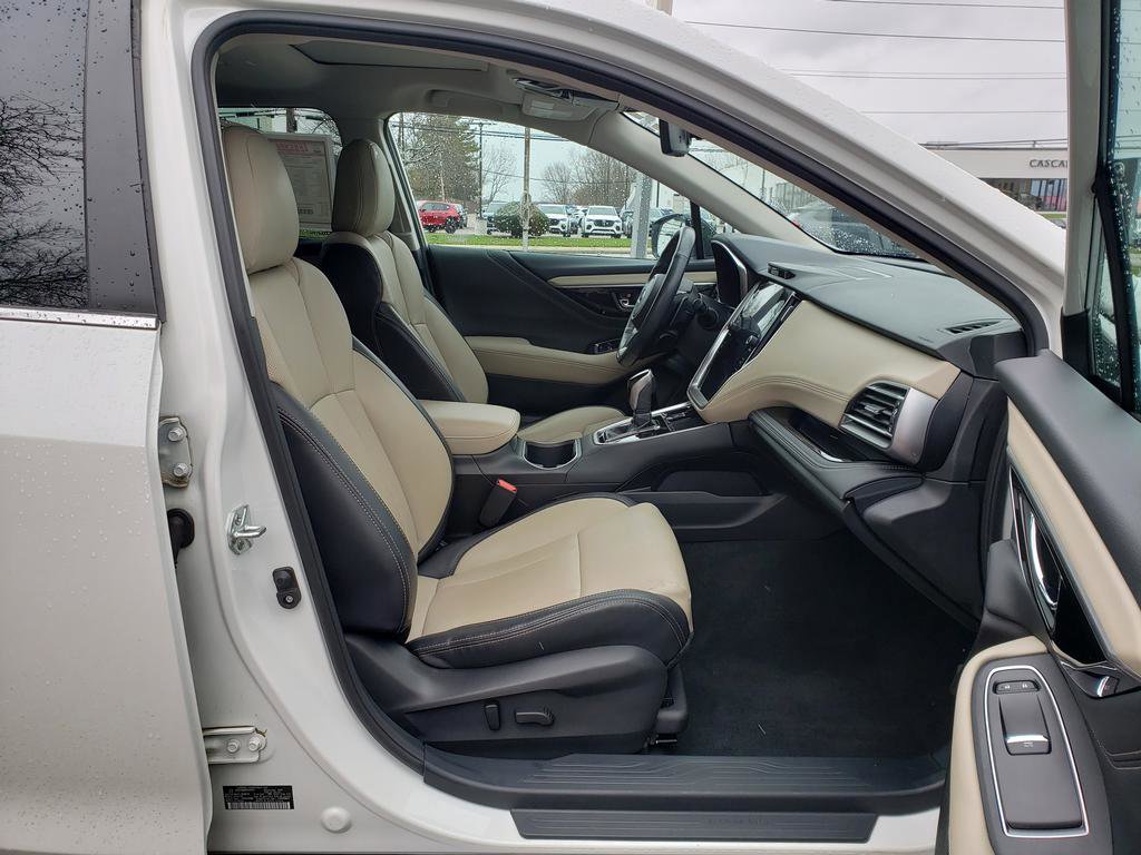 Used 2023 Subaru Outback Limited XT AWD/4WD image 17