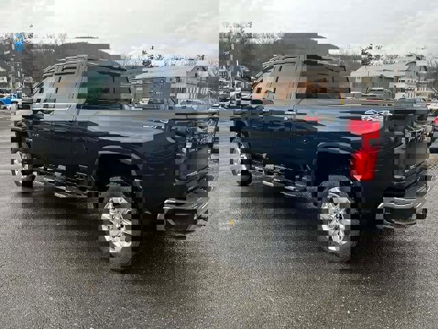 Used 2022 Chevrolet Silverado 2500 LTZ w/ LTZ Premium Package image 7