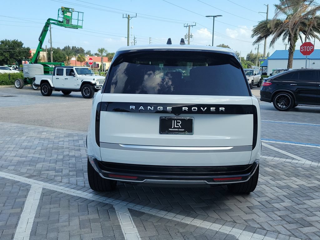 Certified 2025 Land Rover Range Rover Long Wheelbase Autobiography AWD/4WD image 4