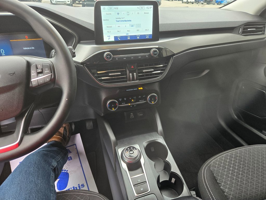 Used 2025 Ford Escape Active image 9