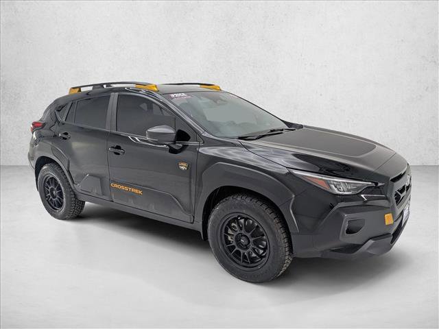 Used 2024 Subaru Crosstrek 2.5i Wilderness w/ Crosstrek Mirror Package AWD/4WD video 3