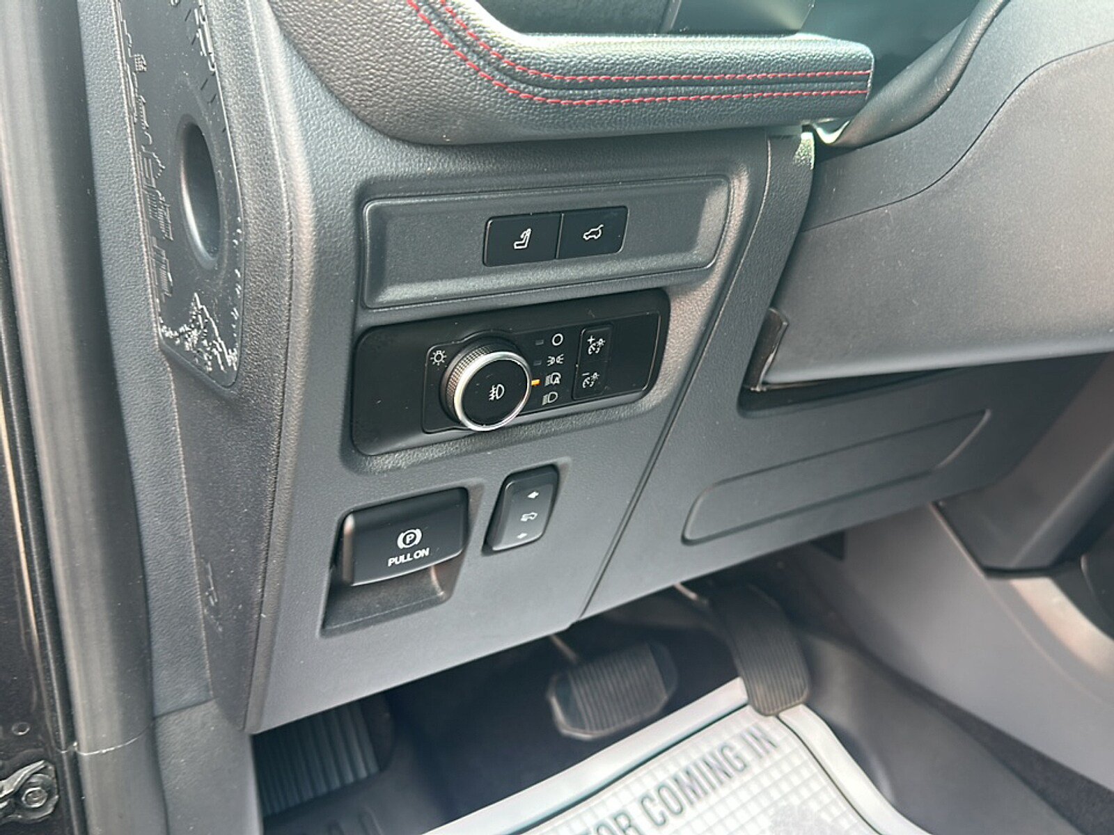 Used 2023 Ford Expedition Limited RWD image 34