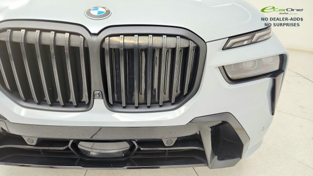 Used 2023 BMW X7 xDrive40i w/ Executive Package AWD/4WD image 25