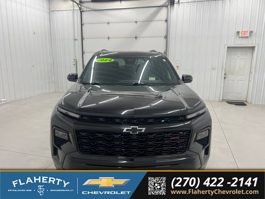 Used 2024 Chevrolet Traverse RS w/ LPO, Floor Liner Package AWD/4WD image 7