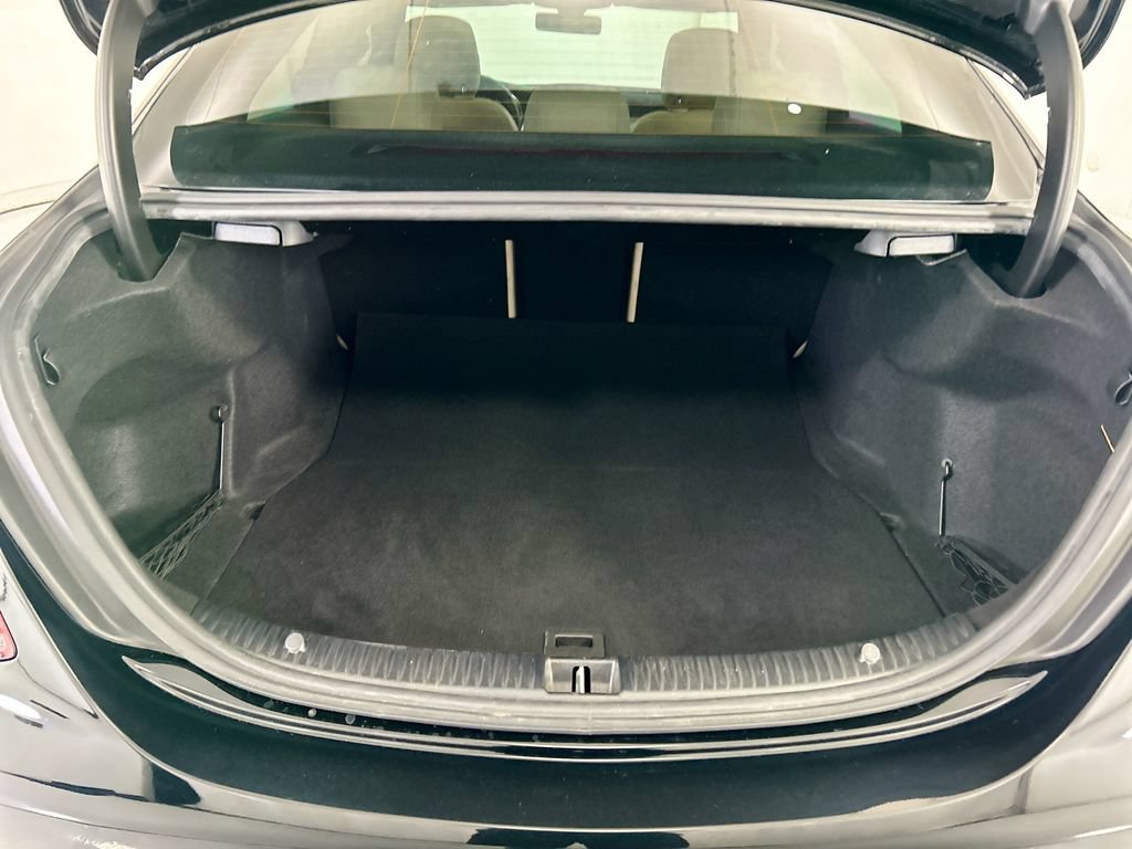 Used 2021 Mercedes-Benz C 300 Sedan image 26