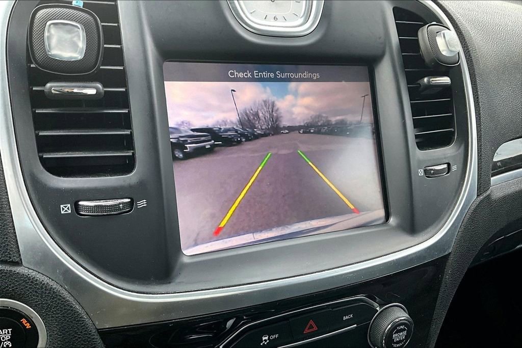 Used 2016 Chrysler 300 Limited w/ Driver Convenience Group image 14