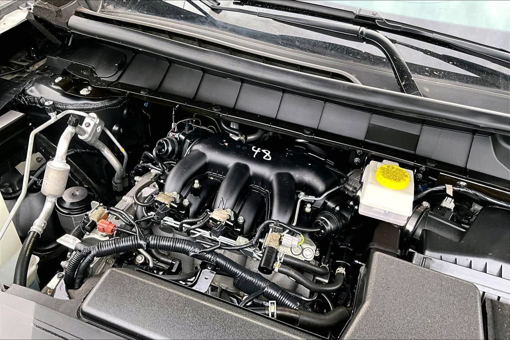 Used 2024 Nissan Pathfinder S AWD/4WD image 43