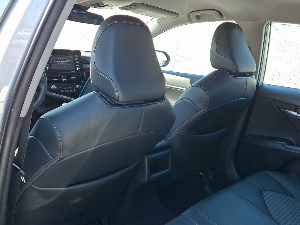 Used 2024 Toyota Camry SE image 21