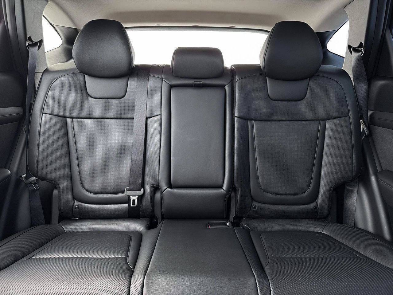 New 2026 Hyundai Tucson Limited AWD/4WD image 35