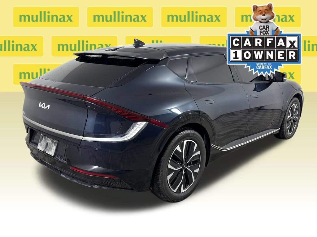 Used 2022 Kia EV6 Wind RWD image 4