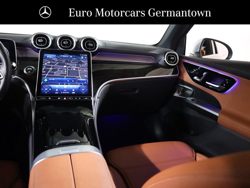 Used 2024 Mercedes-Benz GLC 300 4MATIC image 59