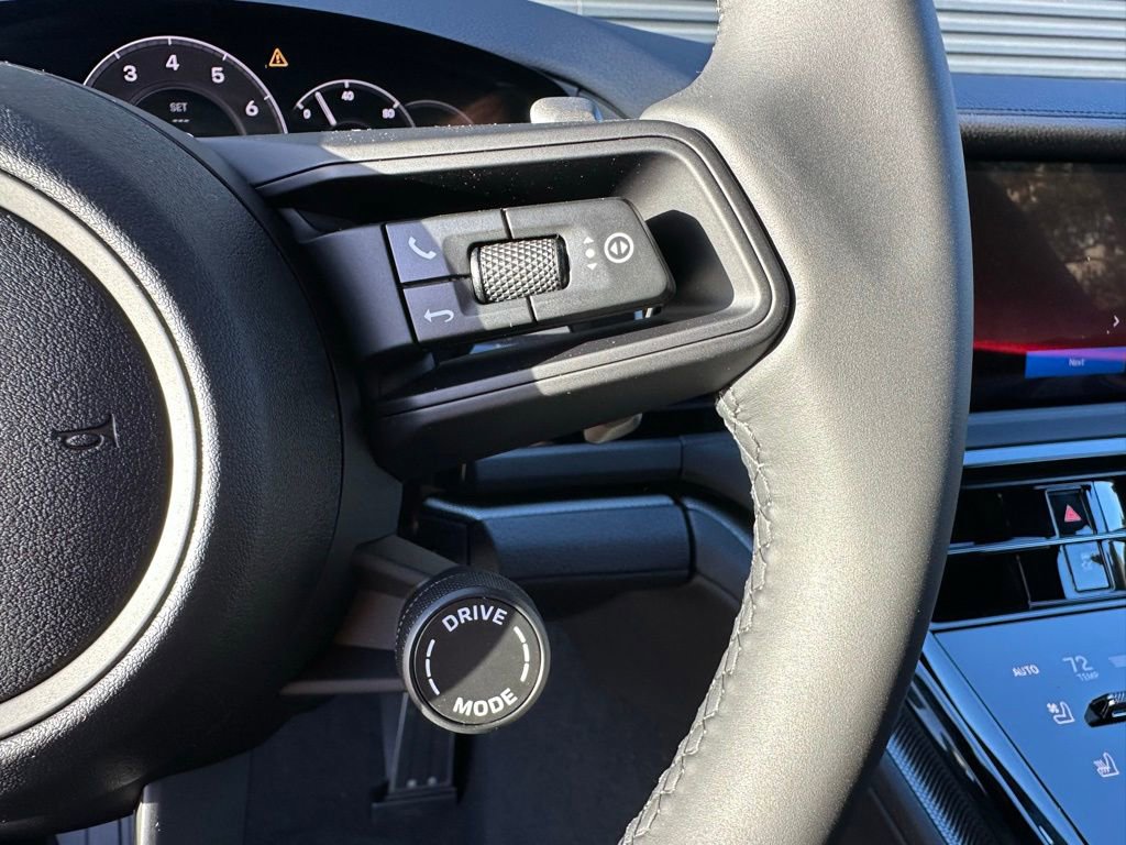 Used 2026 Porsche Panamera image 16