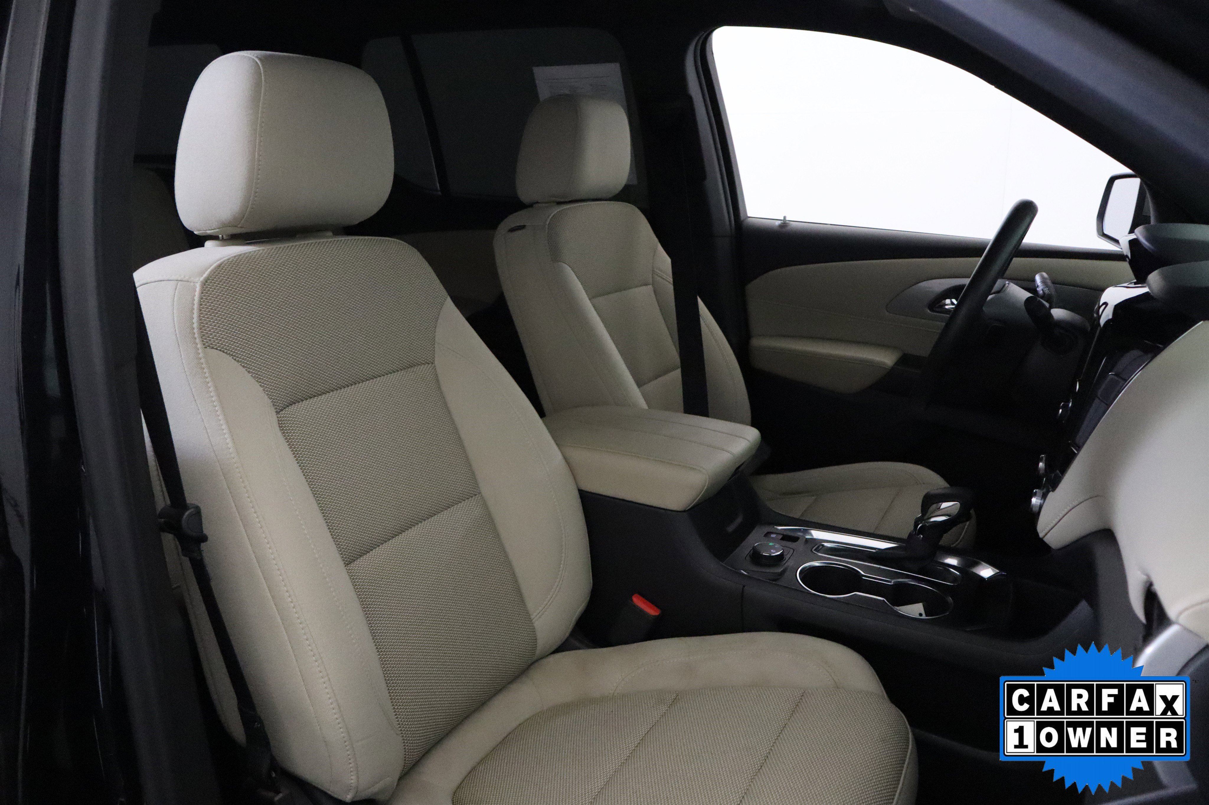 Used 2022 Chevrolet Traverse LS AWD/4WD image 19