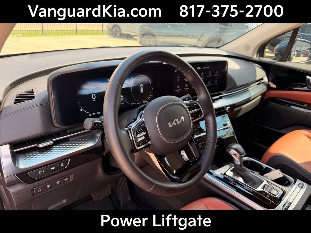 Certified 2024 Kia Carnival SX Prestige FWD image 14