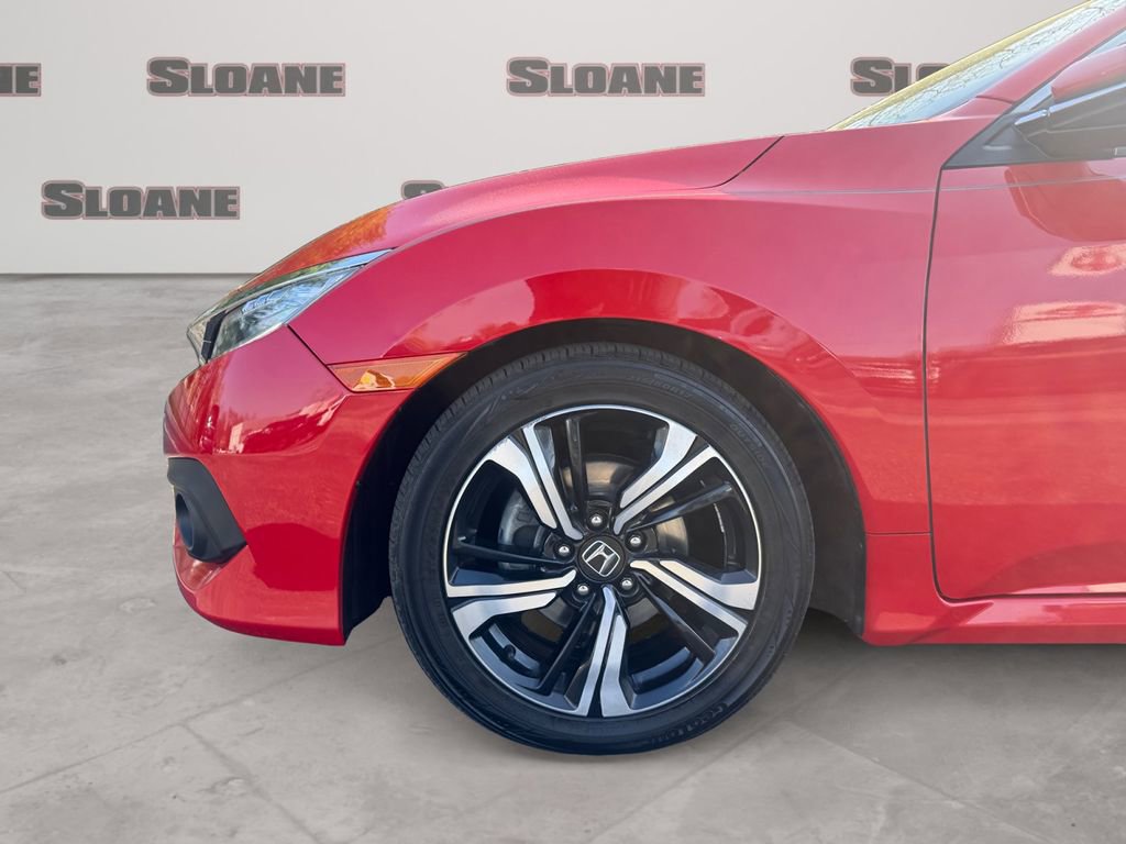 Used 2018 Honda Civic Touring image 14