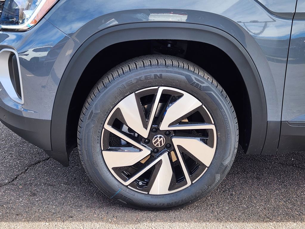 New 2026 Volkswagen Atlas SEL Premium R-Line image 16