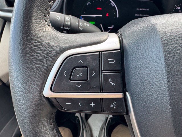 Used 2024 Toyota Sienna XLE w/ XLE Plus Package AWD/4WD image 22