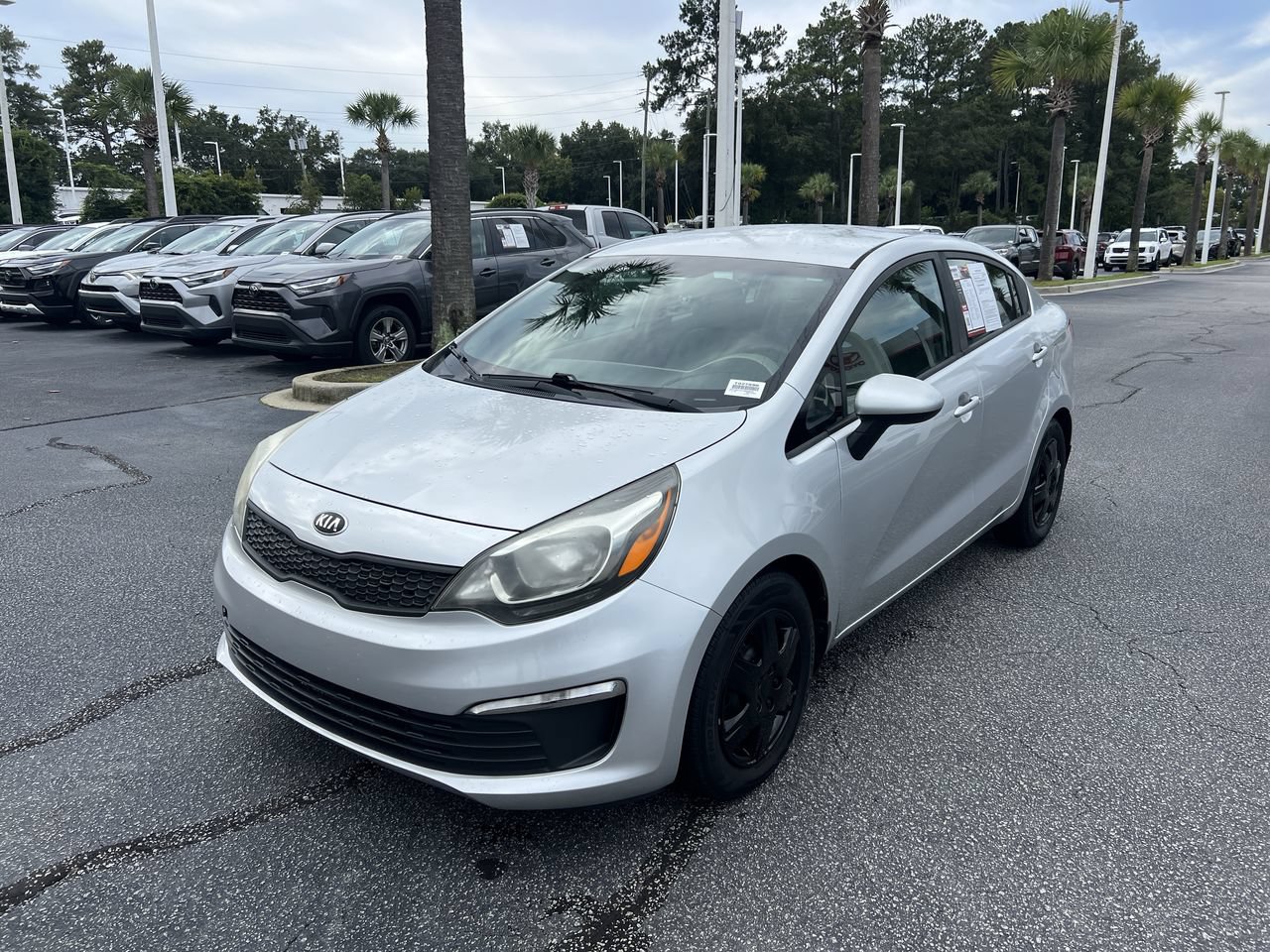 Used 2017 Kia Rio LX w/ Power Package FWD image 5