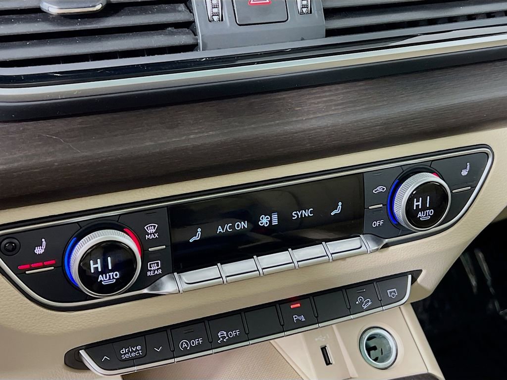 Used 2024 Audi Q5 2.0T Premium Plus image 15